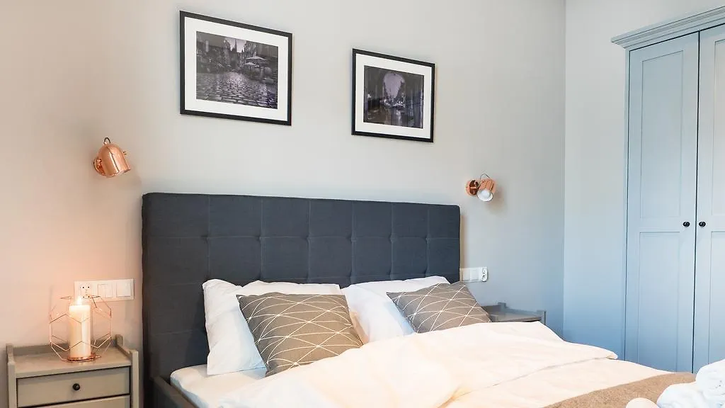 City Center - Riverside By Apartmore Гданьск Апартаменты