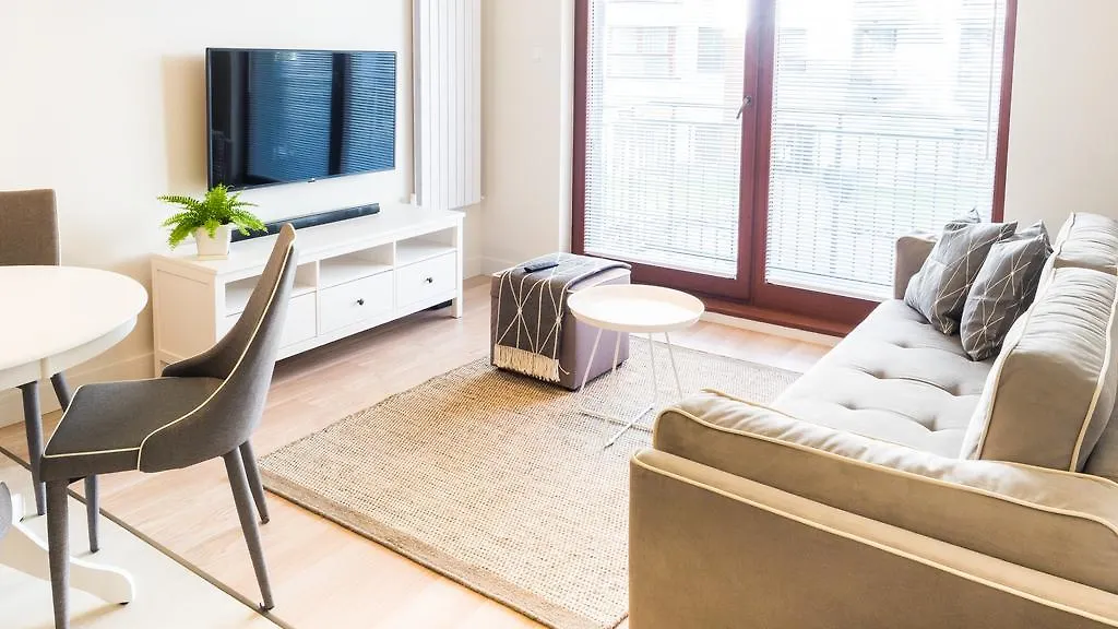 City Center - Riverside By Apartmore Гданьск Апартаменты
